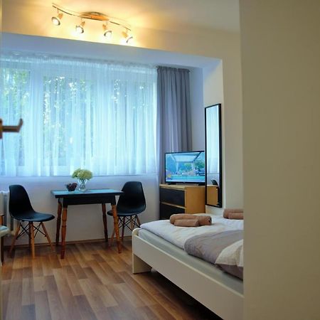 Friendly Place Doki Gdansk Exterior foto